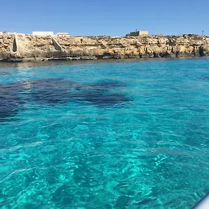 Margothouse White Blue Arancio , Favignana Italia